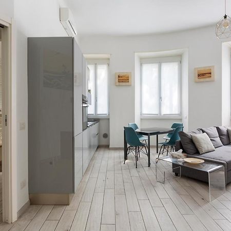 Spacious Retreat Steps From Lambrate Metro- Via Pacini Milan Extérieur photo