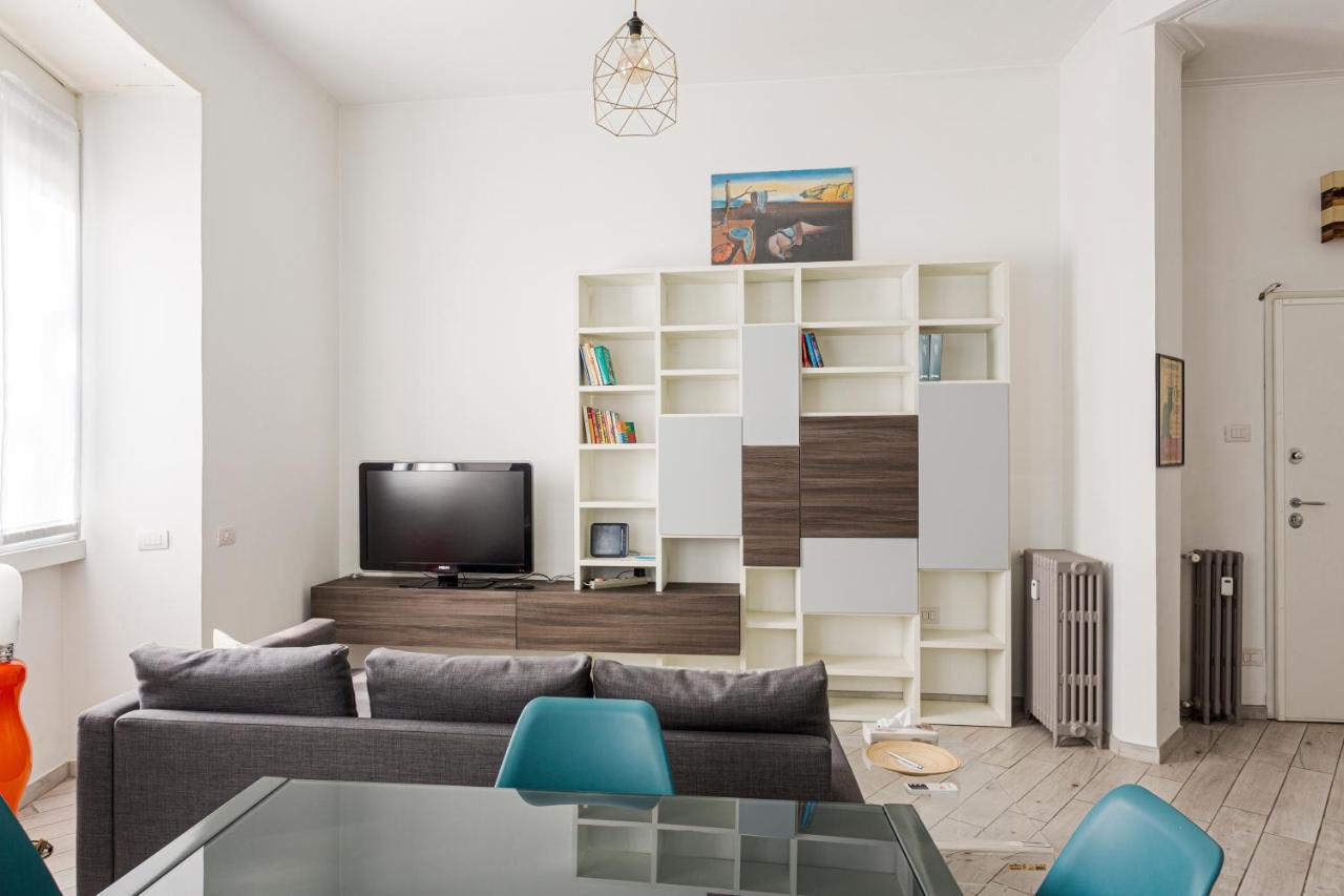 Spacious Retreat Steps From Lambrate Metro- Via Pacini Milan Extérieur photo