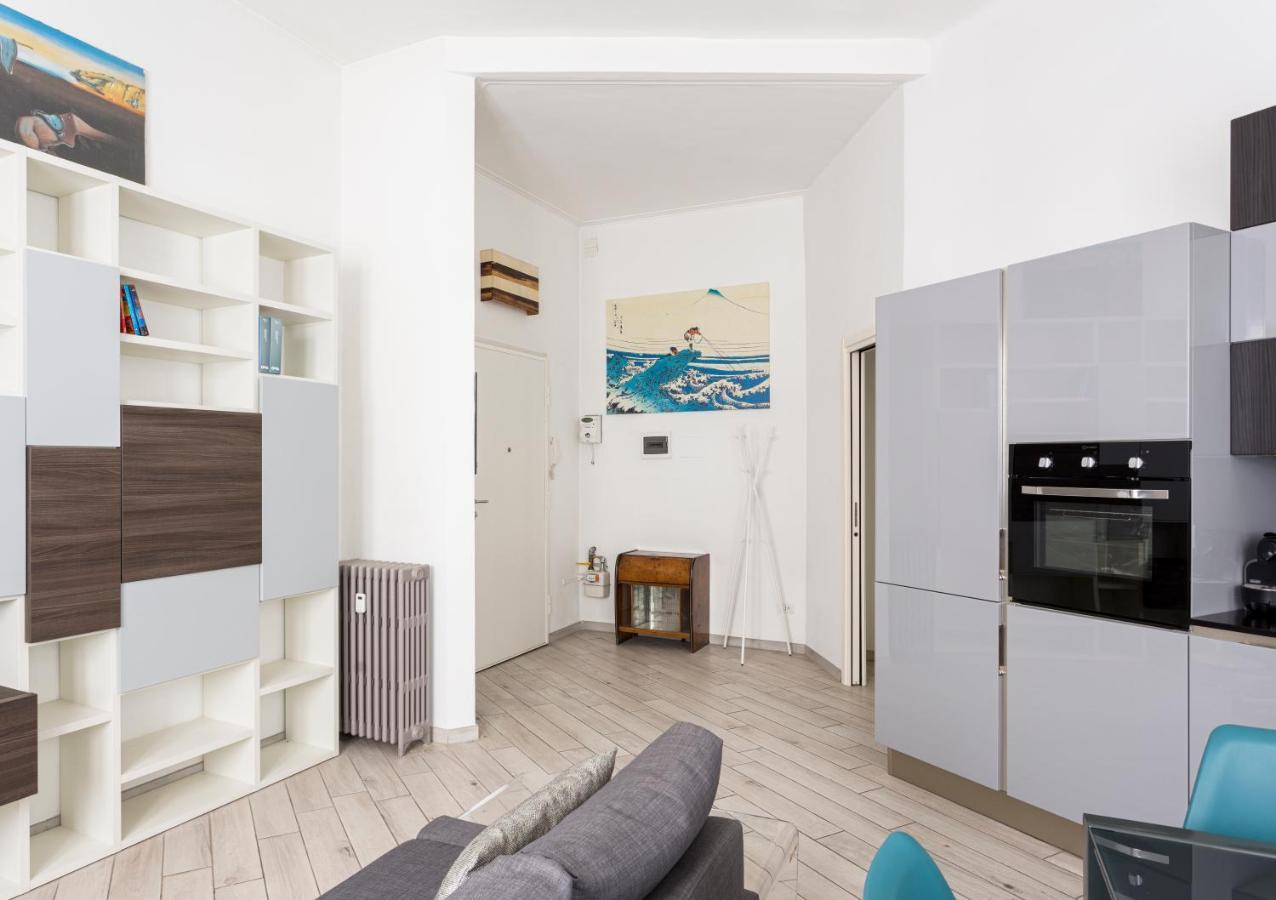 Spacious Retreat Steps From Lambrate Metro- Via Pacini Milan Extérieur photo